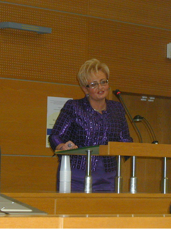 dr Ewa Kucharska