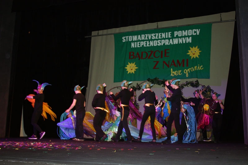 Zespół Kuleczki z SOSW nr 3 przy ul. Praskiej zaprosił w baśniowy świat krainy elfów