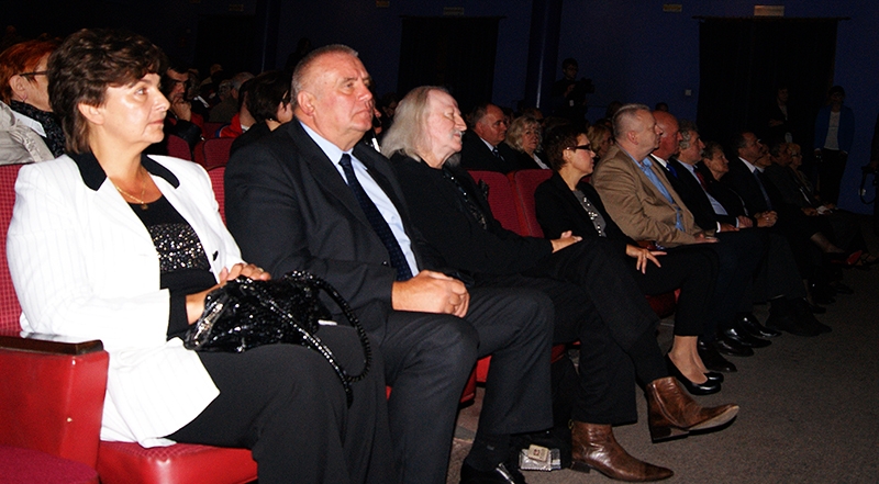 Wśród gości gali finałowej byli m.in. z lewej wiceprzewodnicząca rady miasta Mariola Sokołowska i poseł Janusz Dzięcioł
