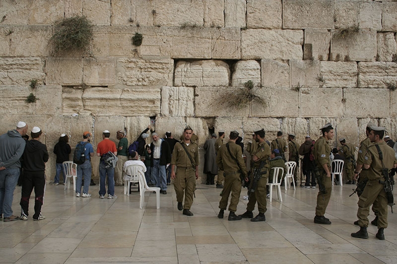 Żołnierze pod Ścianą Płaczu w Jerozolimie, Izrael