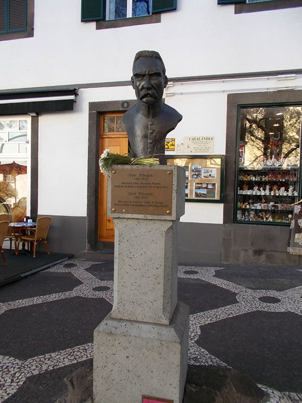 Popiersie Józefa Piłsudskiego w Funchal