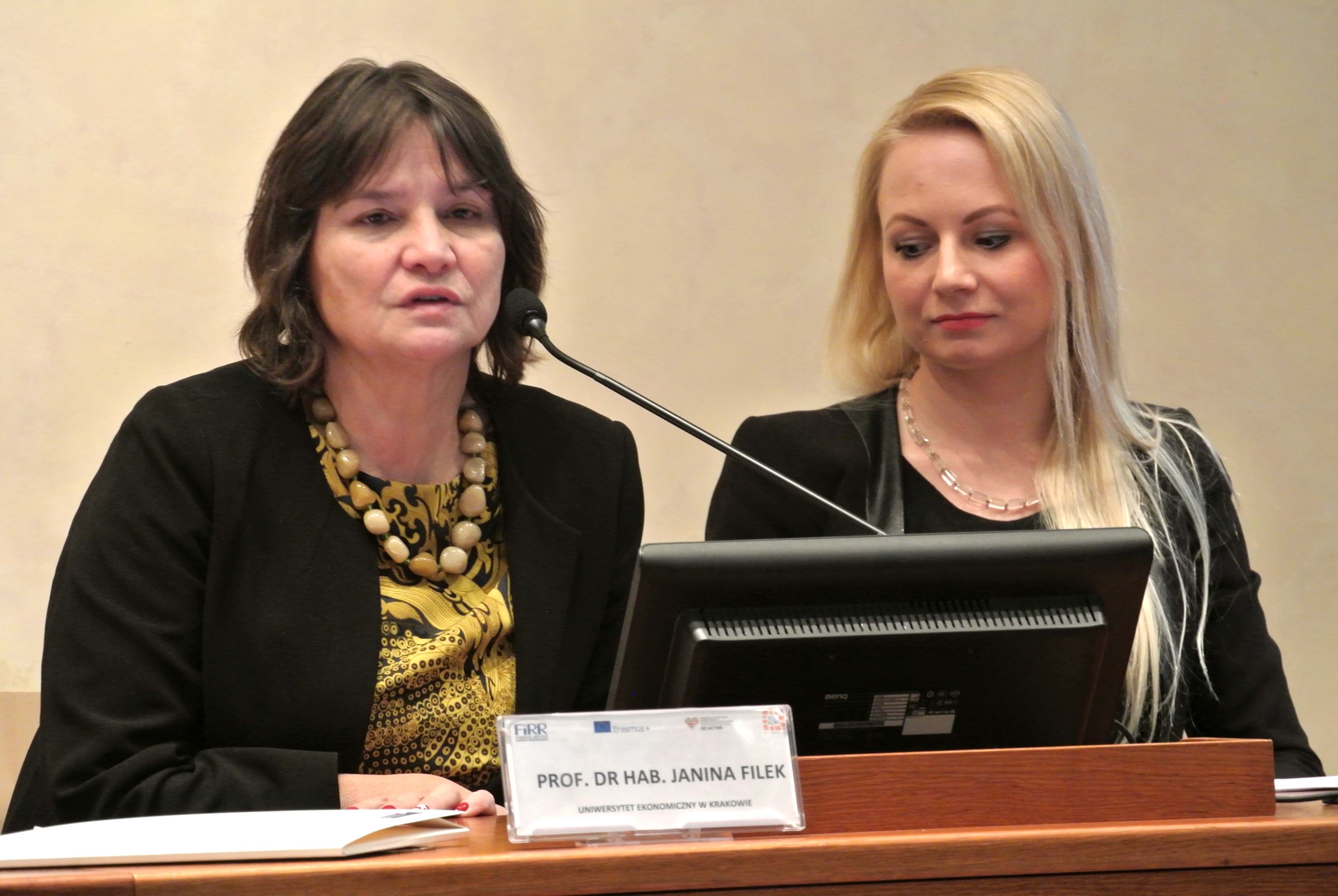 prof. dr hab. Janina FIlek i Katarzyna Bogacka