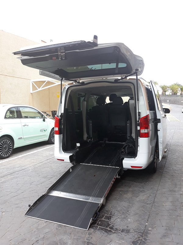 Taksówka do przewozu osób niepełnosprawnych na Lanzarote