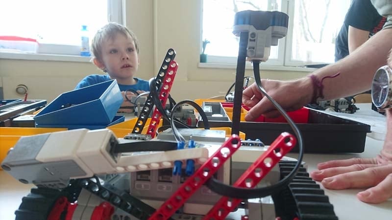RoboSfera baz Barier dla dzieci z niepełnosprawnością
