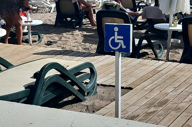 Miejsce dla niepełnosprawnych na plaży w Side