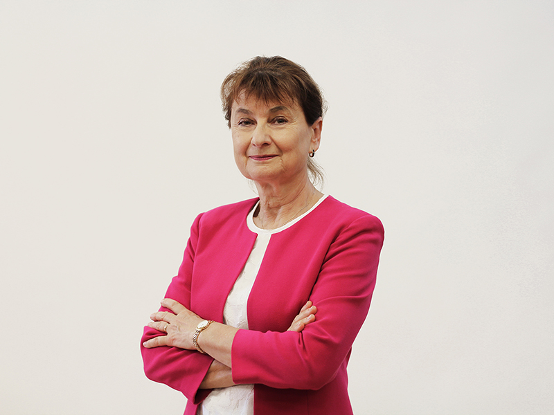 Prof. Ewa Straburzynska-Migaj