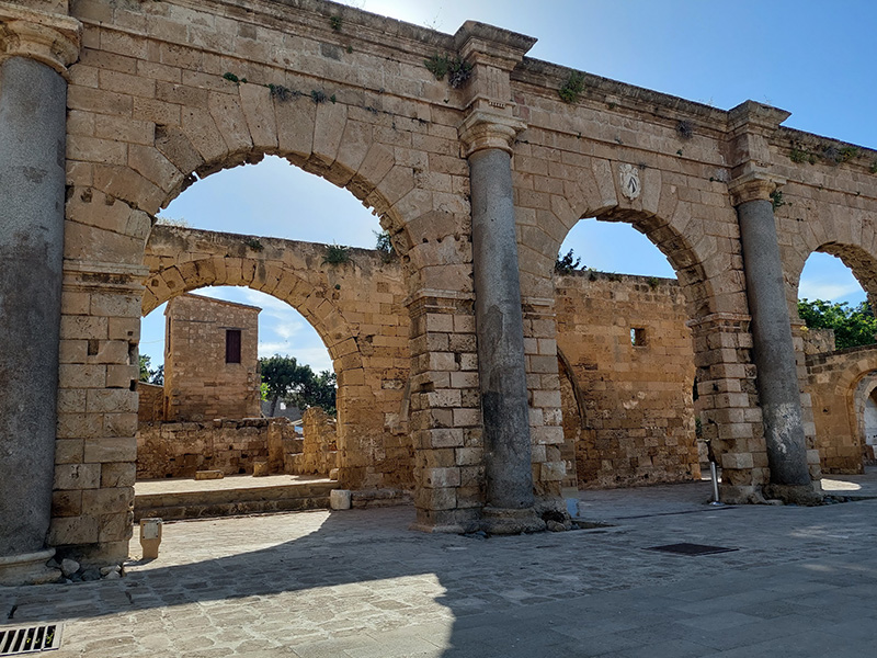 Ruiny pałacu weneckiego w Famaguście